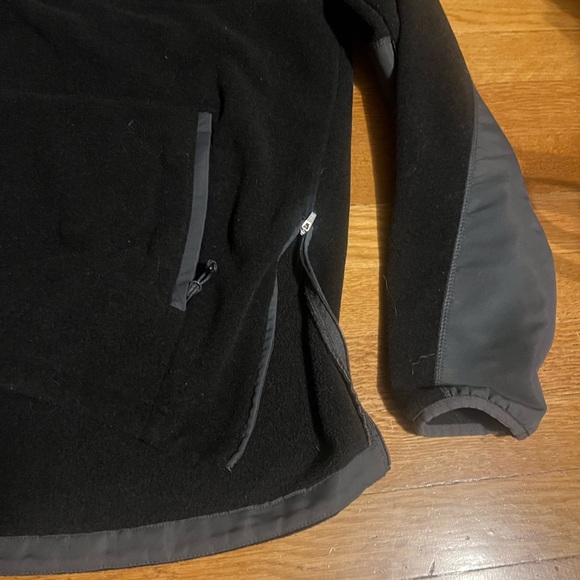 Men’s Leopold fleece shirt size medium - Picture 4 of 6